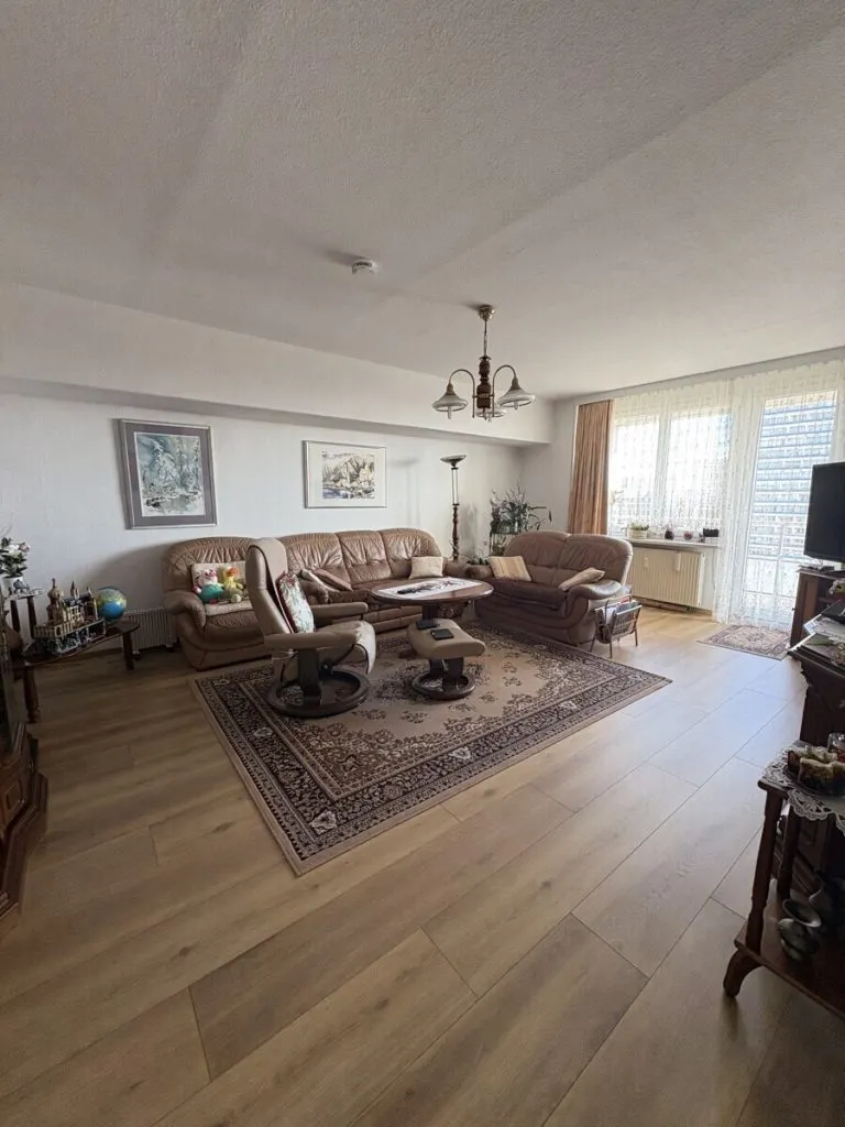 Immobilienangebot - Berlin - Alle - Kapitalanlage mit Potenzial – Großzügige 4-Zimmer-Wohnung in Citylage